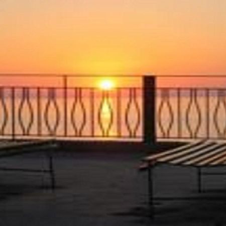 Апартаменты Terrazza Sul Mare Джоиоза-Мареа Экстерьер фото